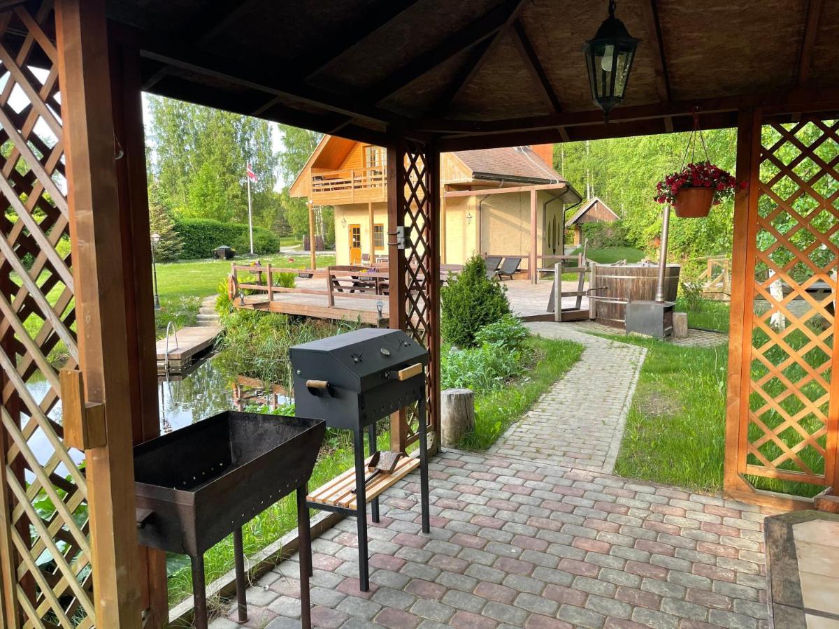 Piejuras Nams Hotel Kesterciems Bagian luar foto