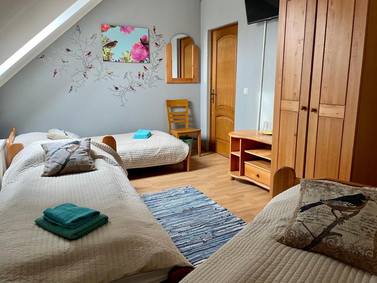 Piejuras Nams Hotel Kesterciems Bagian luar foto