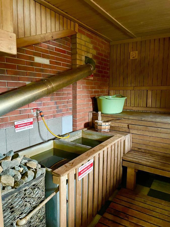 Piejuras Nams Hotel Kesterciems Bagian luar foto