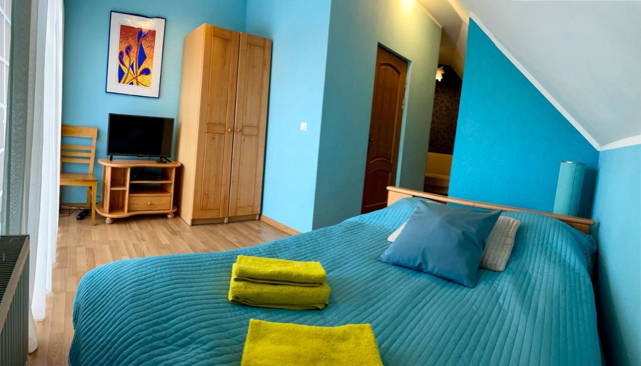 Piejuras Nams Hotel Kesterciems Bagian luar foto