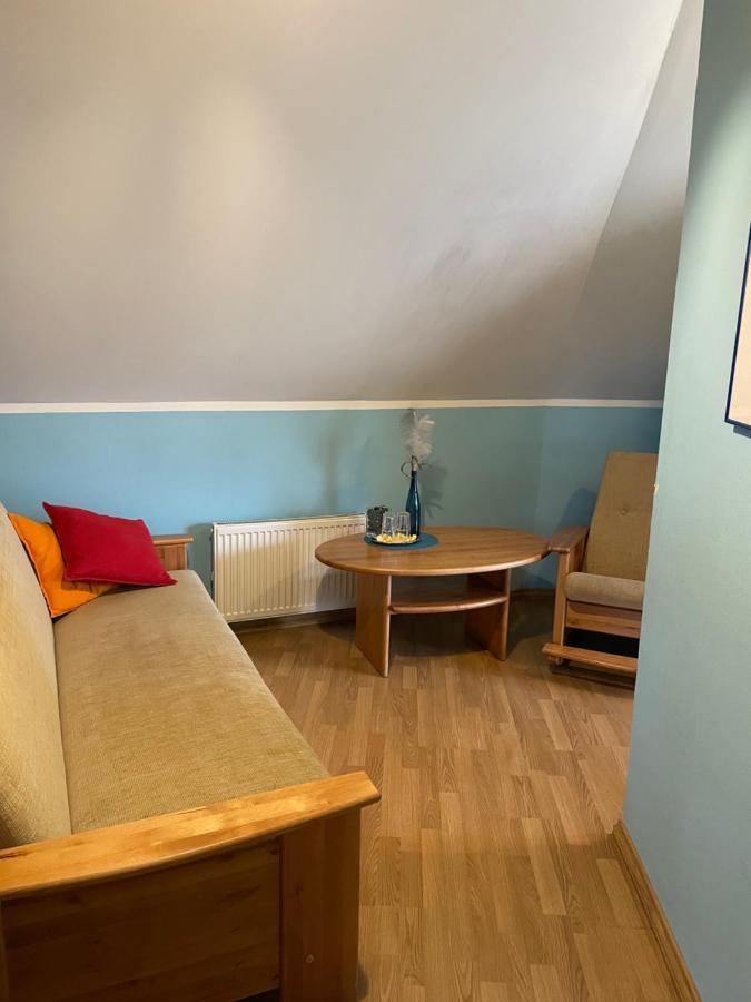 Piejuras Nams Hotel Kesterciems Bagian luar foto