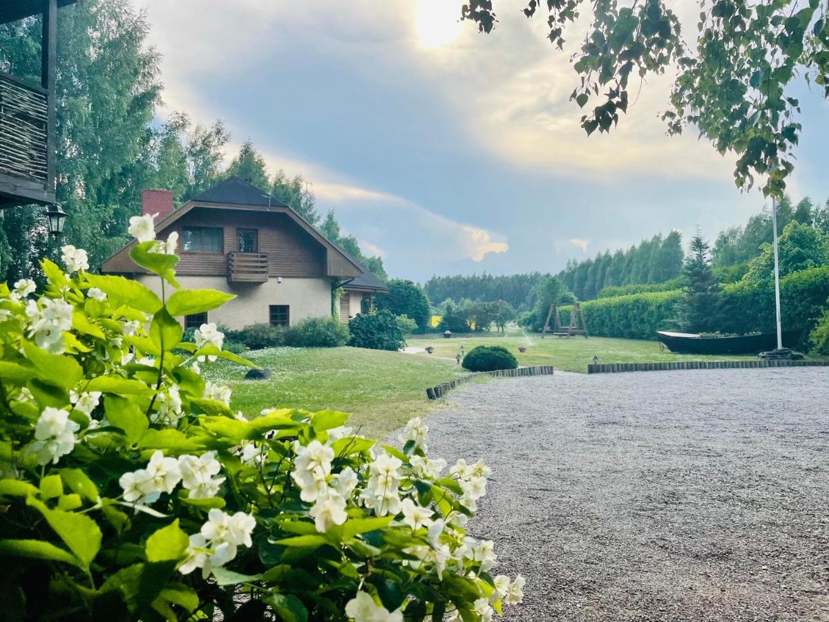 Piejuras Nams Hotel Kesterciems Bagian luar foto