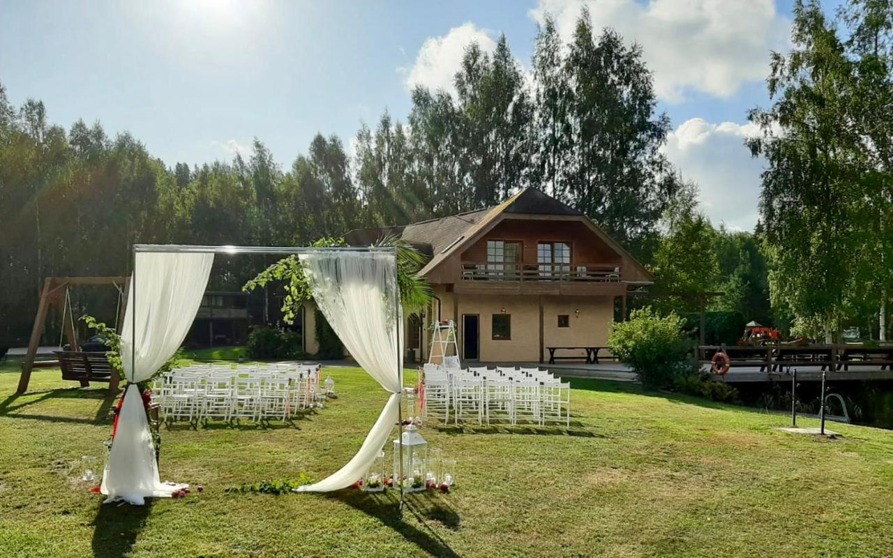 Piejuras Nams Hotel Kesterciems Bagian luar foto