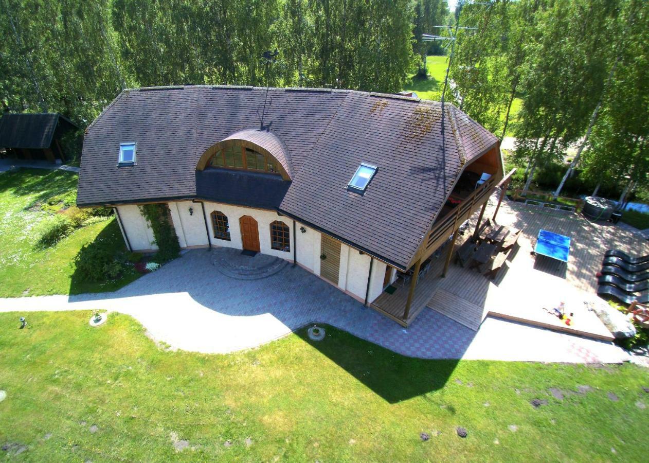 Piejuras Nams Hotel Kesterciems Bagian luar foto
